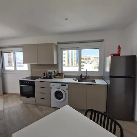 J Aurora Apartman